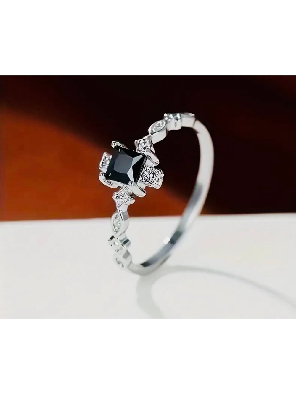 New - Vintage-Silver Ring with Inlaid Black Square
Zirconia - Size 6